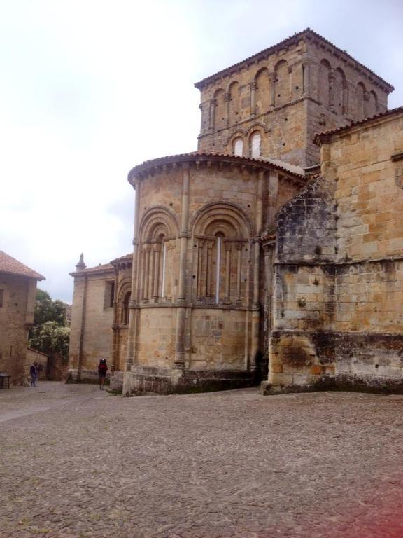 Hospedaje Octavio Hotel Santillana del Mar Eksteriør billede